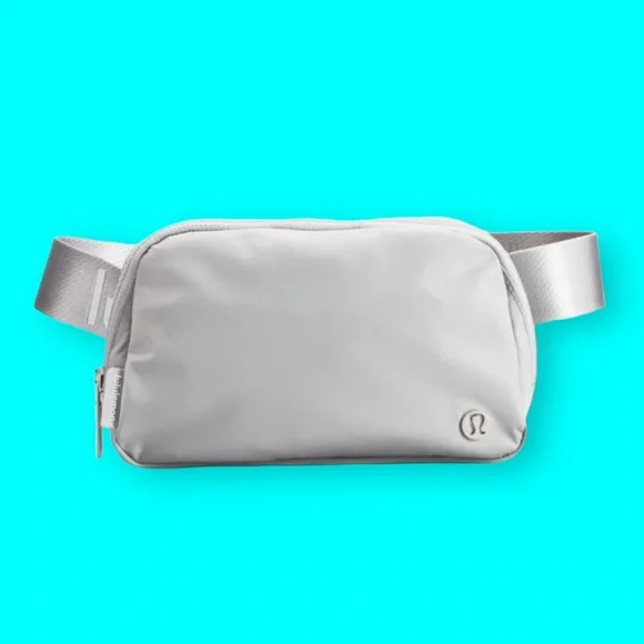 SOLD. NWT LULULEMON Silver Everywhere Belt Bag - Picture 3 of 6